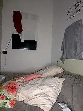 Snapshot of amalia202555 chatting on 01-09-26, 12:34 amalia202555 online show from 01-09-26, 12:34