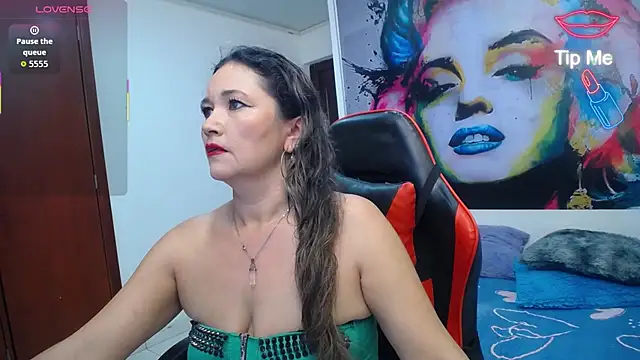 noelia milf19 online show from 07-11-26, 12:22