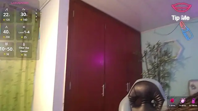 noelia milf19 online show from 06-28-26, 09:21