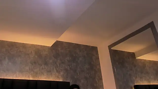 crystaldarliing online show from 11-11-25, 02:12