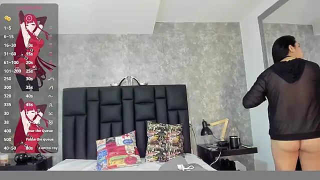 crystaldarliing online show from 02-24-26, 04:19