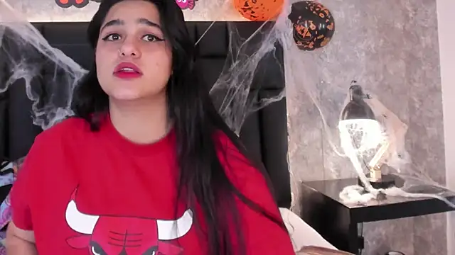 crystaldarliing online show from 10-25-25, 10:10