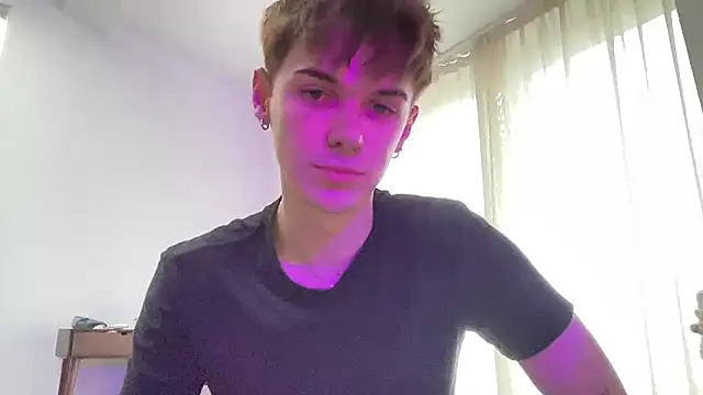 Milk Guy online show from 10-07-25, 01:12