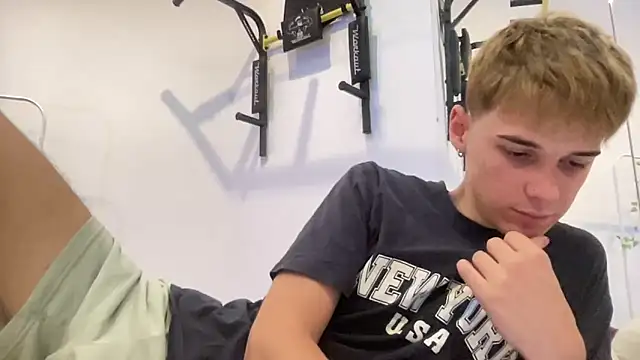 Milk Guy online show from 09-14-25, 04:18