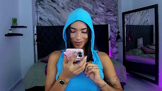 kitty collins  online show from 04-23-26, 12:00