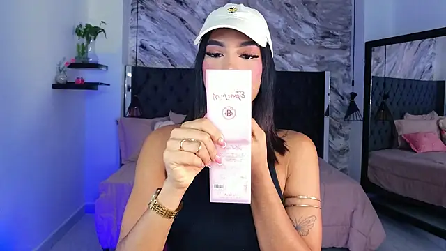 kitty collins  online show from 06-12-26, 11:52