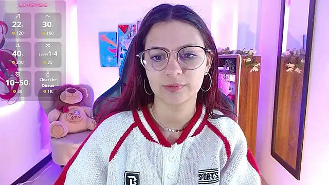 AlanaGarcia19 online show from 12-20-25, 11:46