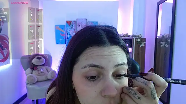 AlanaGarcia19 online show from 12-05-25, 11:42