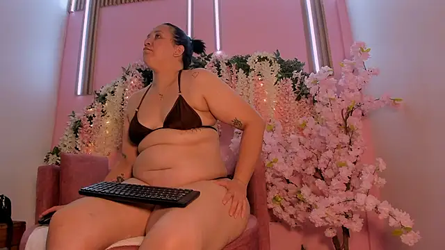 ThiccyLexxy online show from 01-12-26, 12:23