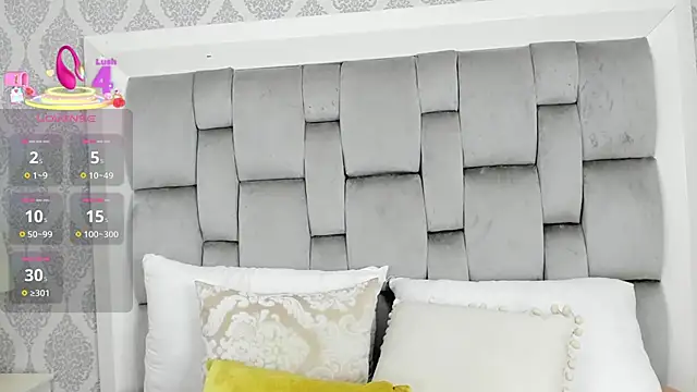 ValerieSoto online show from 11-23-25, 11:42