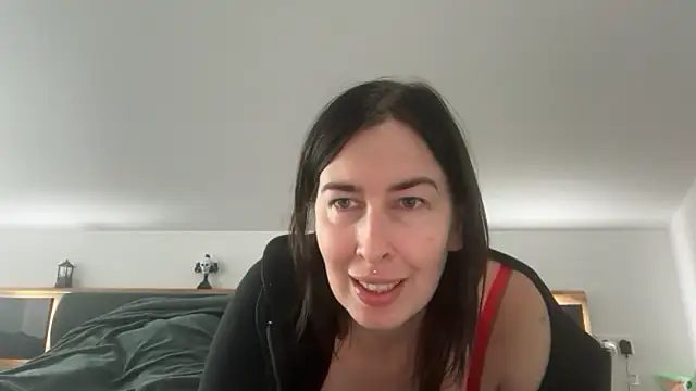 Snapshot of candismimi chatting on 10-24-25, 02:16 candismimi online show from 10-24-25, 02:16