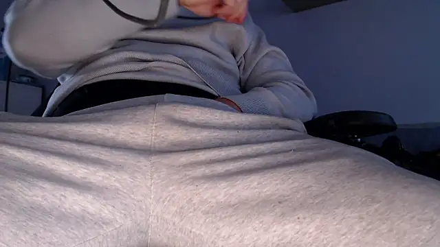 Saturnoxzx online show from 03-09-26, 03:04