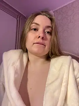 DeniMilkyyyyy online show from 09-28-25, 10:17