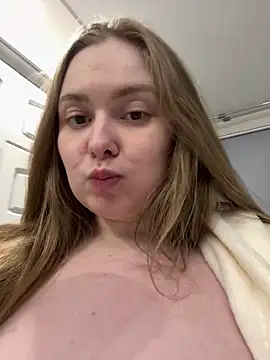 DeniMilkyyyyy online show from 03-19-26, 08:53