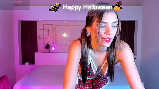 Hannacooper3 online show from 11-01-25, 08:03