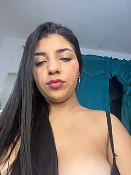 Snapshot of Isaa-Sweet chatting on 10-30-25, 10:57 Isaa-Sweet online show from 10-30-25, 10:57