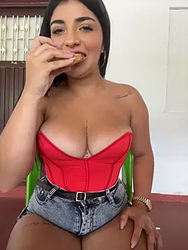 Isaa-Sweet online show from 04-11-26, 04:32