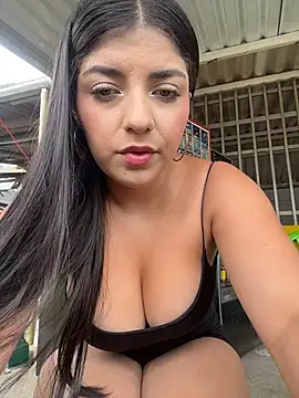 Snapshot of Isaa-Sweet chatting on 02-23-26, 03:12 Isaa-Sweet online show from 02-23-26, 03:12