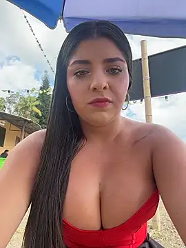 Isaa-Sweet online show from 05-18-26, 08:02