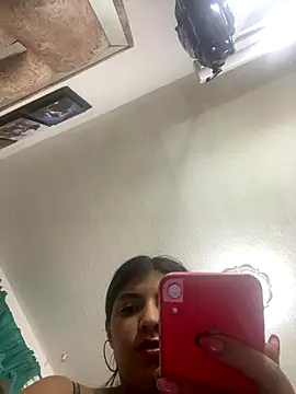 Snapshot of Isaa-Sweet chatting on 10-03-25, 02:18 Isaa-Sweet online show from 10-03-25, 02:18