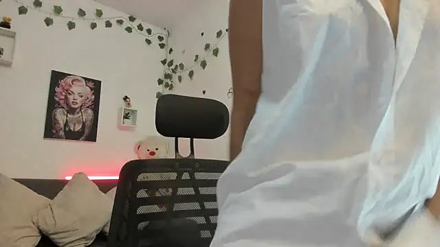 anastasia tuya online show from 02-14-26, 01:17