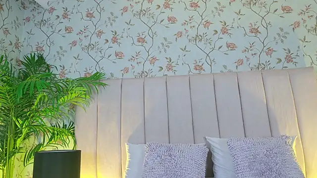 elsa gb online show from 04-08-26, 03:30