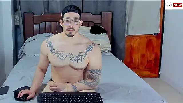 Hunter Hoott online show from 03-21-26, 12:34