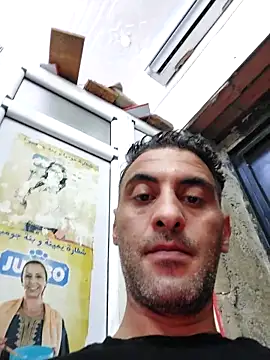 Snapshot of Mahdidido45 chatting on 06-16-26, 09:53 Mahdidido45 online show from 06-16-26, 09:53