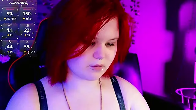 Snapshot of fillisfox_ chatting on 09-26-25, 03:30 fillisfox  online show from 09-26-25, 03:30