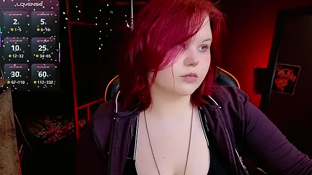 fillisfox  online show from 11-06-25, 03:49