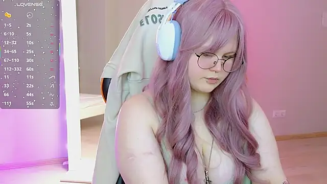 fillisfox  online show from 02-02-26, 04:39