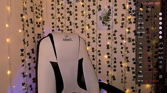 AnyaTaylor  online show from 02-16-26, 02:32