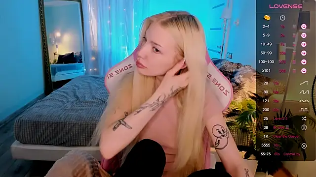 AnyaTaylor  online show from 05-31-26, 02:28