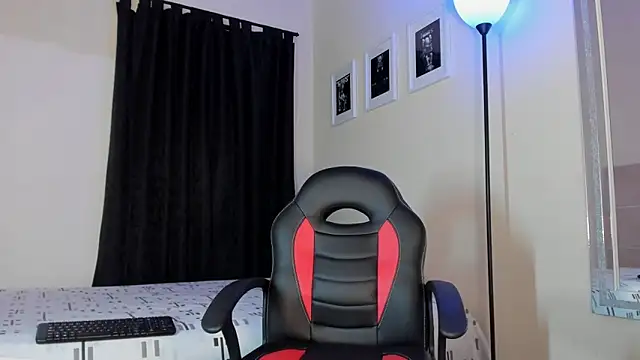 TeamPorn 19 online show from 11-06-25, 02:48