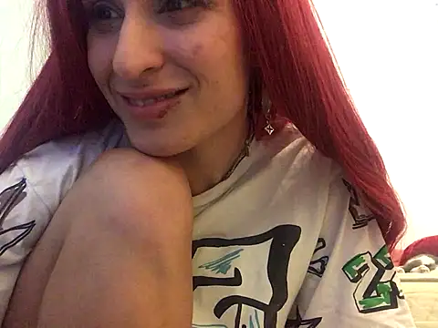 Snapshot of kendrafarq chatting on 10-15-25, 05:17 kendrafarq online show from 10-15-25, 05:17