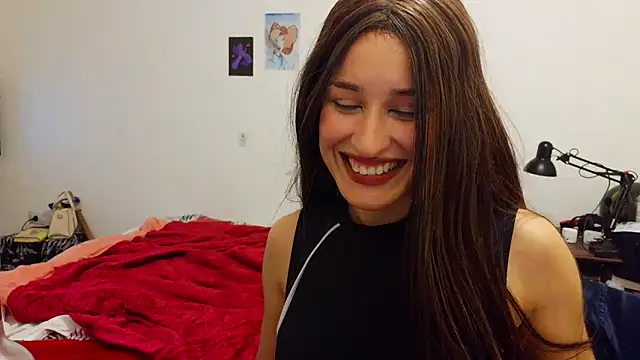 kendrafarq online show from 06-01-26, 02:56