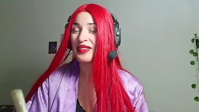 Snapshot of kendrafarq chatting on 07-14-26, 12:21 kendrafarq online show from 07-14-26, 12:21
