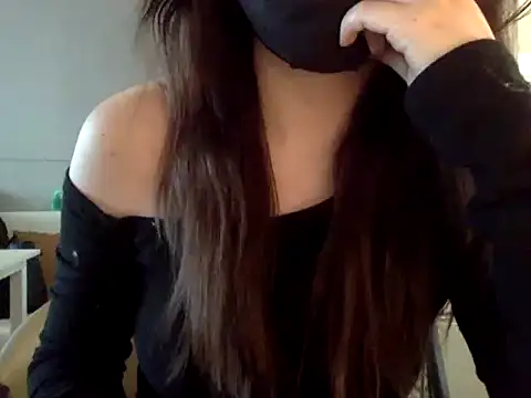 Mia 8 online show from 03-17-26, 02:25