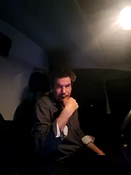 twitshe online show from 02-22-26, 08:10