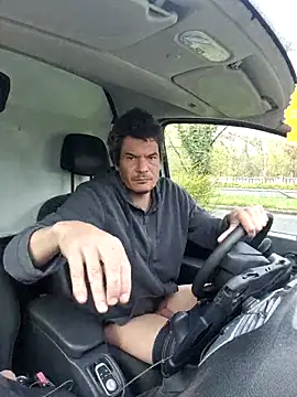 twitshe online show from 03-10-26, 11:03