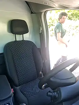 twitshe online show from 04-16-26, 12:50