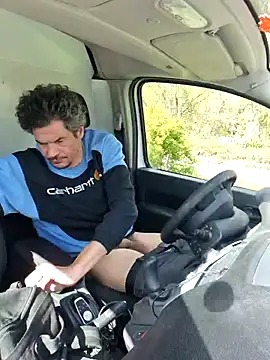 twitshe online show from 03-27-26, 11:33