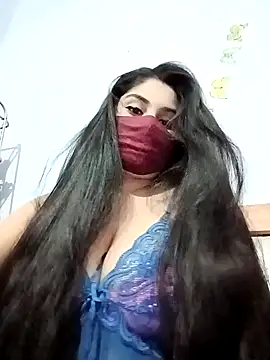 Hot-Soniya733 online show from 03-28-26, 01:45