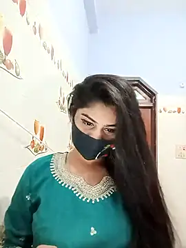 Hot-Soniya733 online show from 02-10-26, 11:20