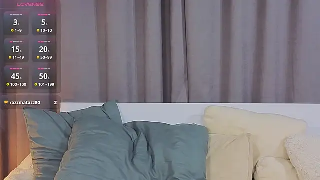 JulietteRain online show from 11-23-25, 05:12