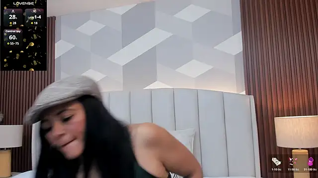 Mommy Naughty online show from 02-14-26, 11:21