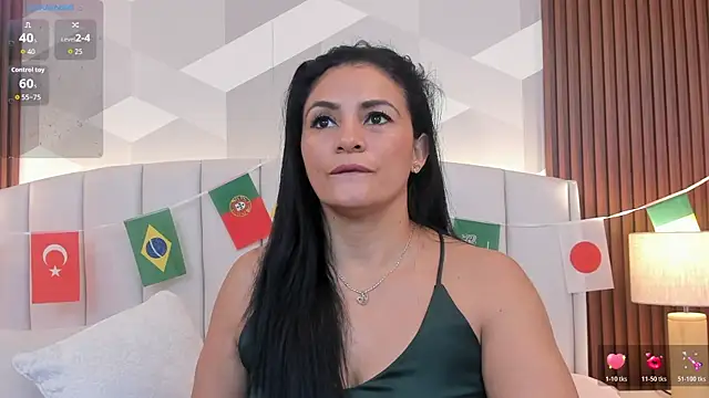 Snapshot of Mommy_Naughty chatting on 07-18-26, 11:19 Mommy Naughty online show from 07-18-26, 11:19