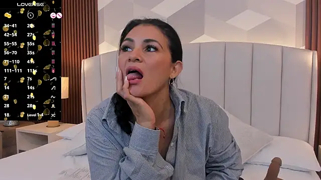 Mommy Naughty online show from 06-02-26, 10:59