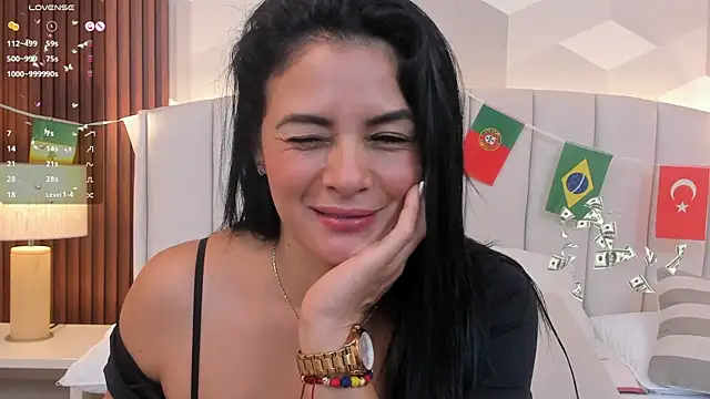 Snapshot of Mommy_Naughty chatting on 07-16-26, 11:18 Mommy Naughty online show from 07-16-26, 11:18