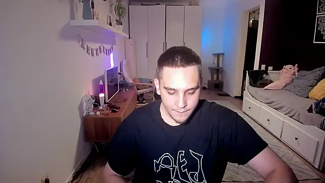 Bear Beer130 online show from 11-10-25, 04:34